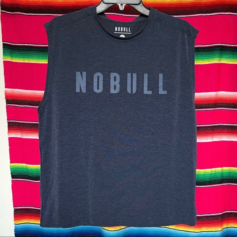 Nobull Large Tank Top athletic cut. Wore 1-2 twice.